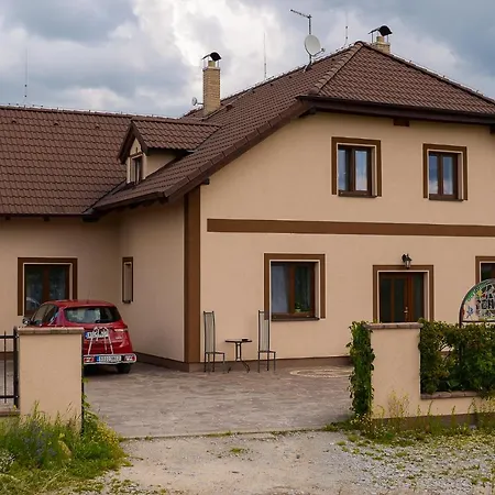 Guest house Domanin 3*