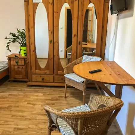 Guest house Domanin 3*