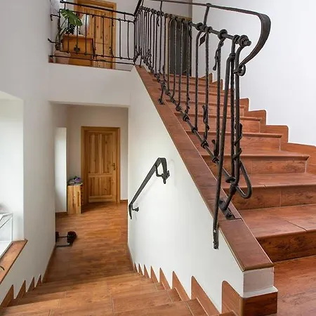 Guest house Domanin 3*